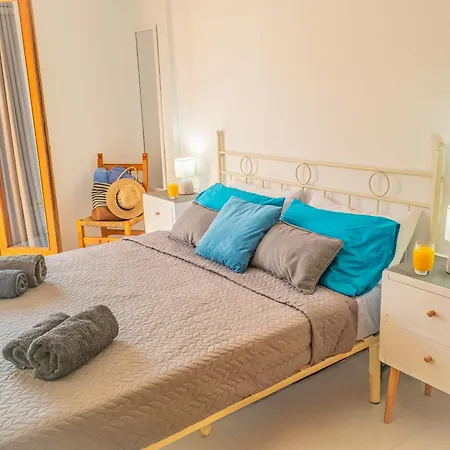 Apartment Puerto Pollensa شقة *